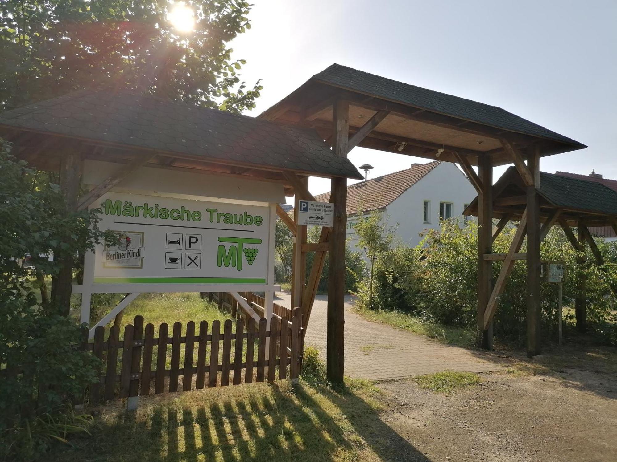 "Maerkische Traube" Idyllisches Gaestehaus Fuer Selbsversorger Zesch Εξωτερικό φωτογραφία