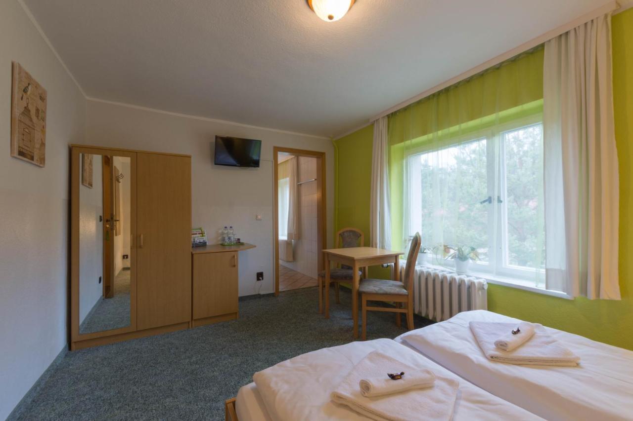 "Maerkische Traube" Idyllisches Gaestehaus Fuer Selbsversorger Zesch Εξωτερικό φωτογραφία